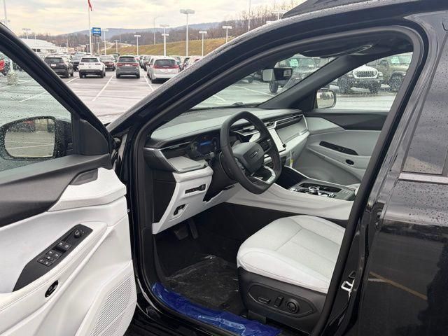 new 2026 Jeep Cherokee car, priced at $38,598