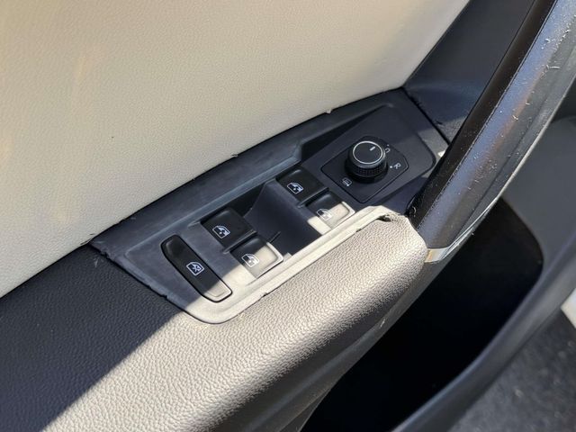 Used 2018 Volkswagen Tiguan SUV