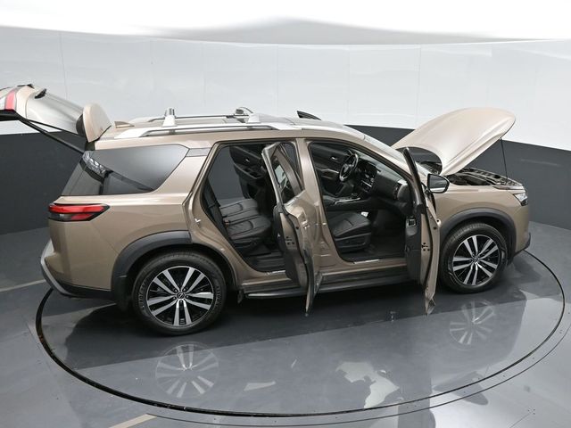 2023 Nissan Pathfinder Platinum 51