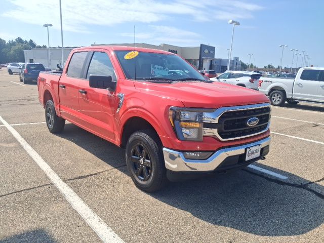 Red 2023 Ford F-150 XLT SuperCrew 4WD Pickup Truck Four-Wheel Drive Automatic