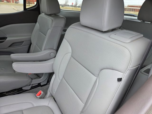 2021 GMC Acadia AWD SLT