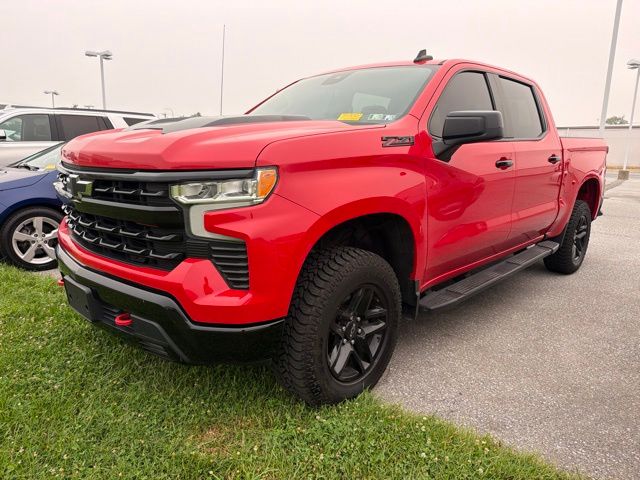 2024 Chevrolet Silverado 1500 — photo 3
