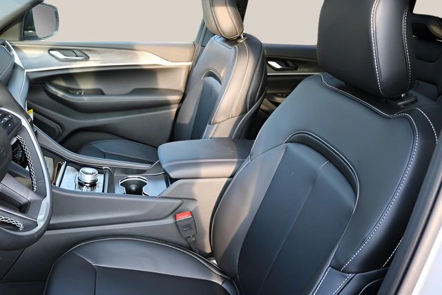 New Car 2025 Jeep Grand Cherokee  Limited For Sale Under $50,000 In Austin, Texas