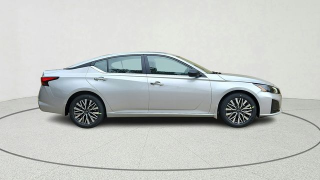 2025 Nissan Altima