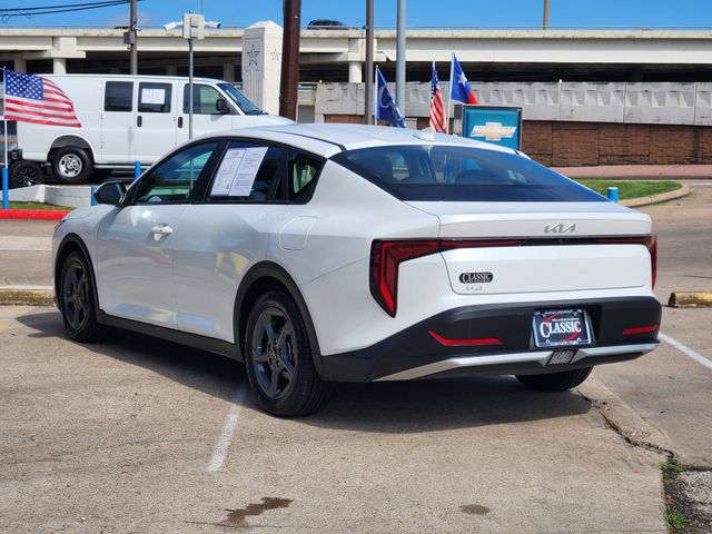 2025 Kia K4 LXS White at Shottenkirk Kia Fort Bend