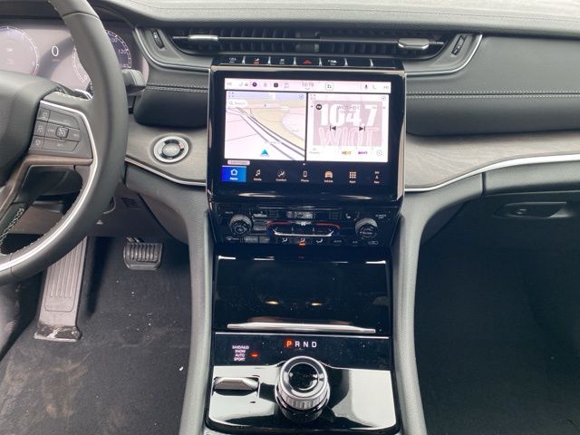 2025 Jeep Grand Cherokee Limited - Velvet Red Pearlcoat exterior view 19