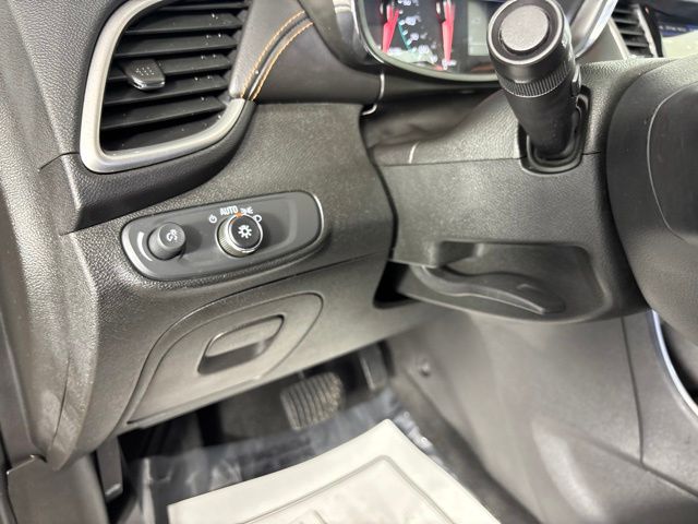 Used 2019 Chevrolet Trax SUV