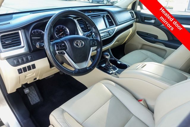 used 2015 Toyota Highlander car, priced at $15,955