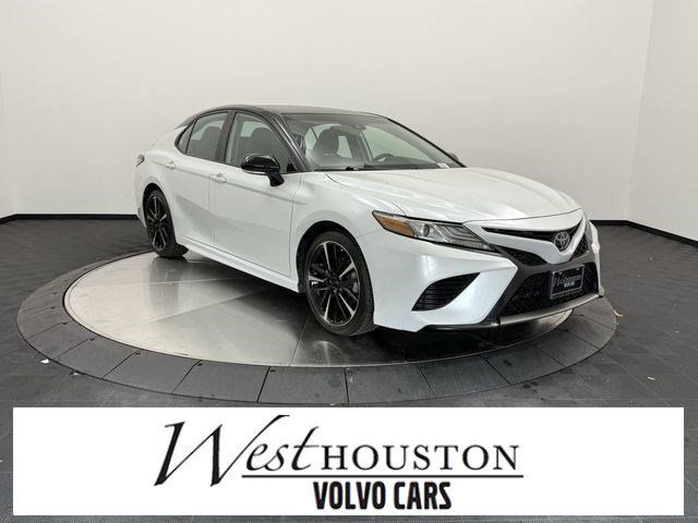2019 Toyota Camry XSE FWD