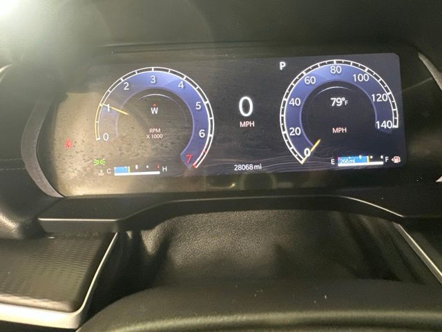 Used 2025 Jeep Grand Cherokee SUV