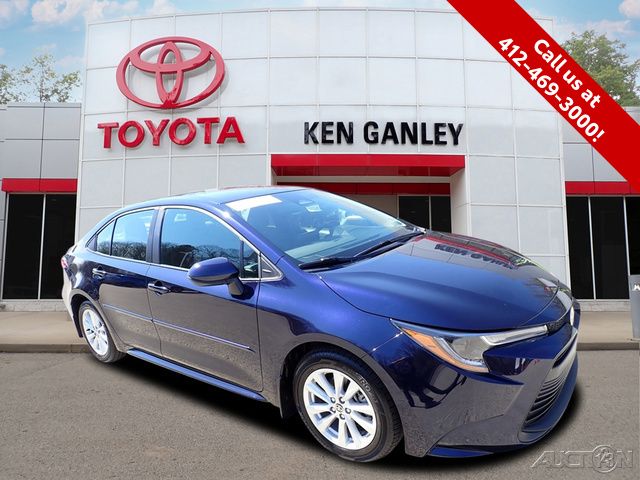 Blueprint 2025 Toyota Corolla LE FWD Sedan Front-Wheel Drive Continuously Variable Transmission