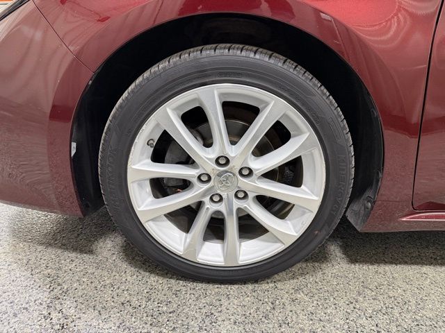 2013 Toyota Avalon #30