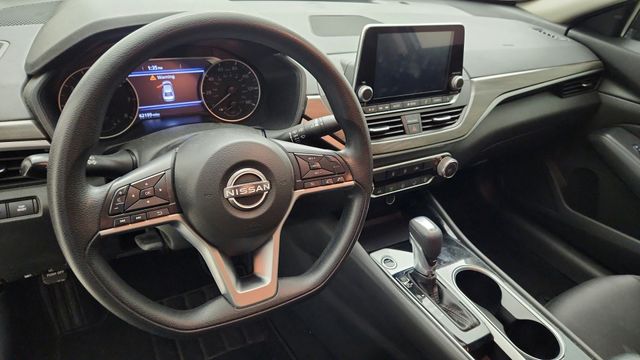 2024 Nissan Altima 2.5 SV - 10