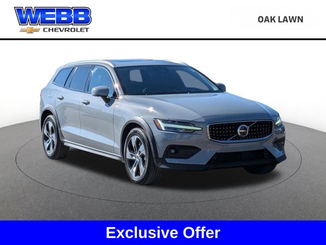 Gray 2025 Volvo V60 Cross Country B5 Plus AWD Wagon All-Wheel Drive Automatic