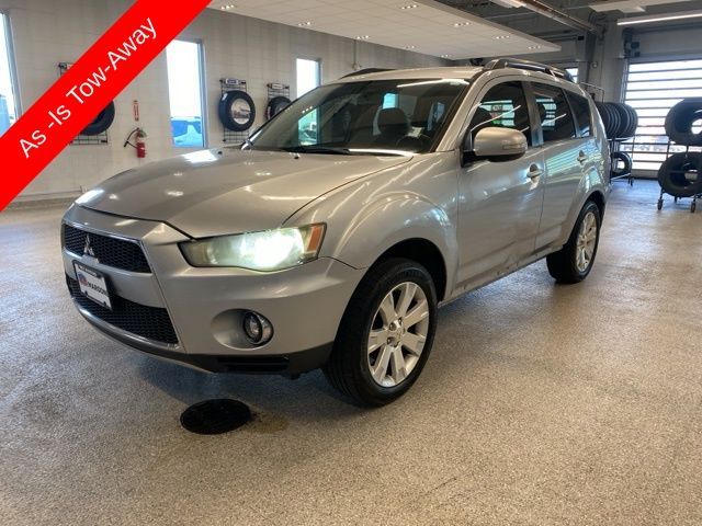 Silver 2010 Mitsubishi Outlander SE SUV / Crossover Front-Wheel Drive Continuously Variable Transmission