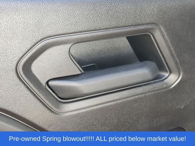 Used 2025 Summit White Chevrolet Trail Boss image 35