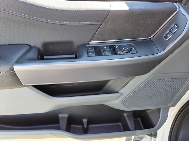 New 2026 Ford F-150 SuperCrew 5.5' Box XLT