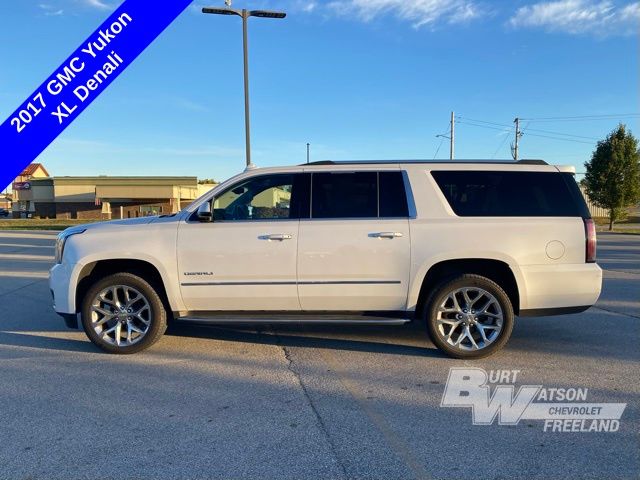 2017 GMC Yukon XL Denali 2