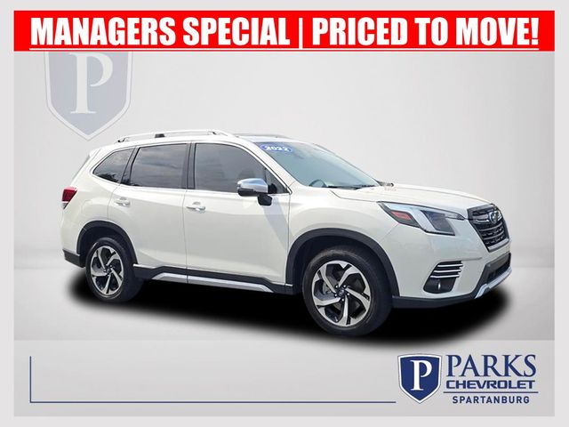 Crystal White Pearl 2022 Subaru Forester SUV / Crossover All-Wheel Drive Continuously Variable Transmission