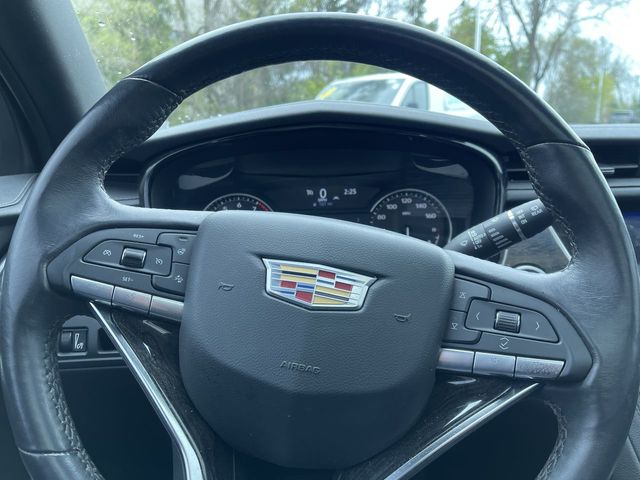 Used 2021 Cadillac XT6 For Sale in Livonia, MI