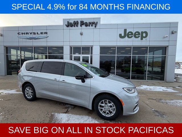 Silver Mist Clearcoat 2026 Chrysler Pacifica Select FWD Minivan Front-Wheel Drive 9-Speed Automatic