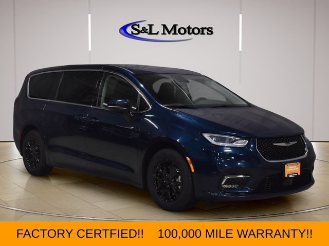Fathom Blue Pearlcoat 2023 Chrysler Pacifica Minivan Front-Wheel Drive 9-Speed Automatic