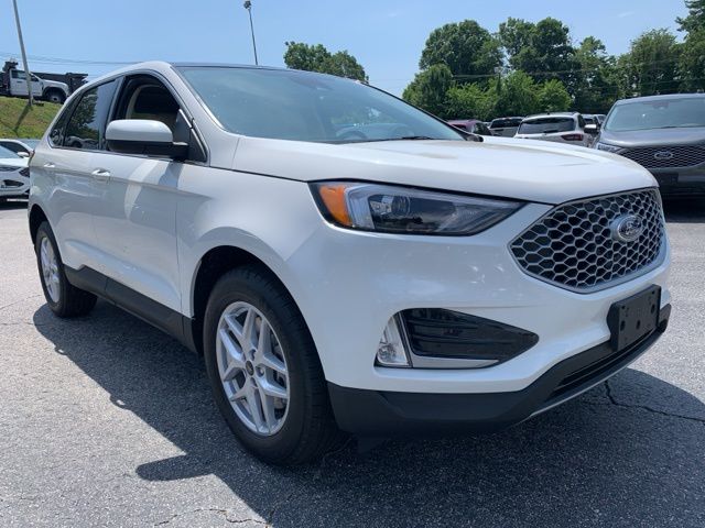 2024 Ford Edge SEL 7