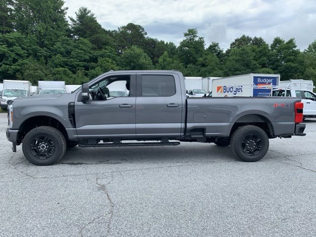 2024 Ford F-250SD XLT 2