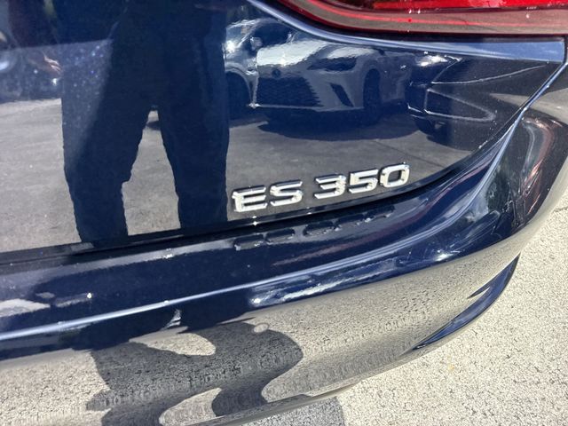 2025 Lexus ES - $43,998