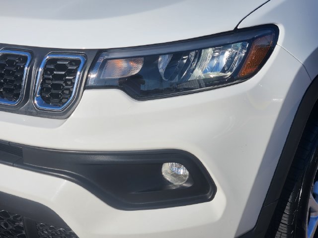 2025 Jeep Compass Latitude White at Big Star Chrysler Jeep Dodge Ram 