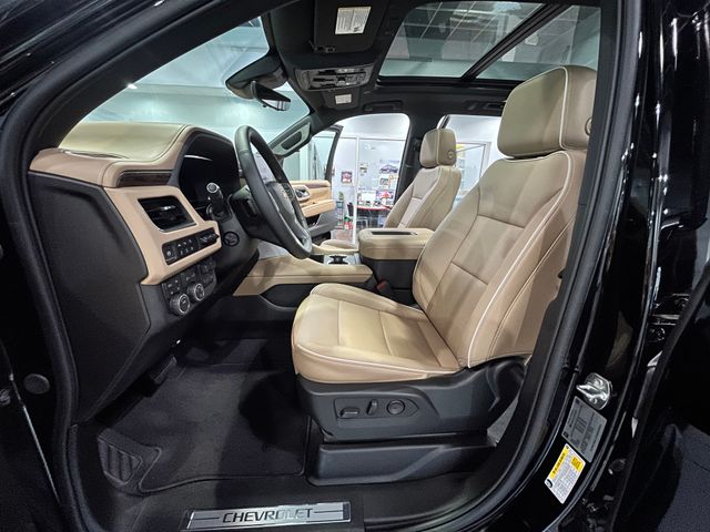 2024 Chevrolet Suburban Premier Black at Bob King Buick GMC