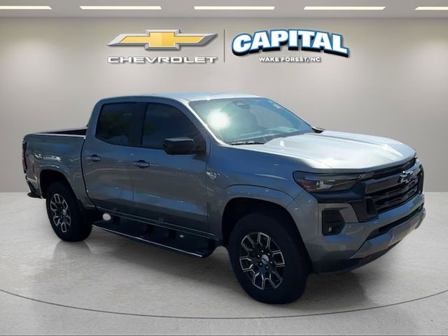 Used 2024 Gray Chevrolet Z71 image 7