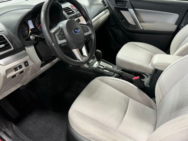 2017 Subaru Forester 2.5i Premium 11