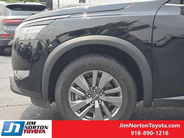 Used 2025 Nissan Pathfinder SUV