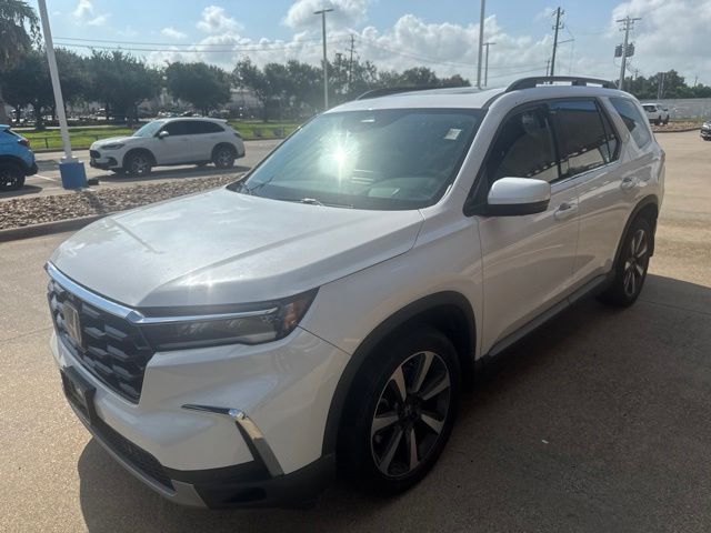 2023 Honda Pilot Elite