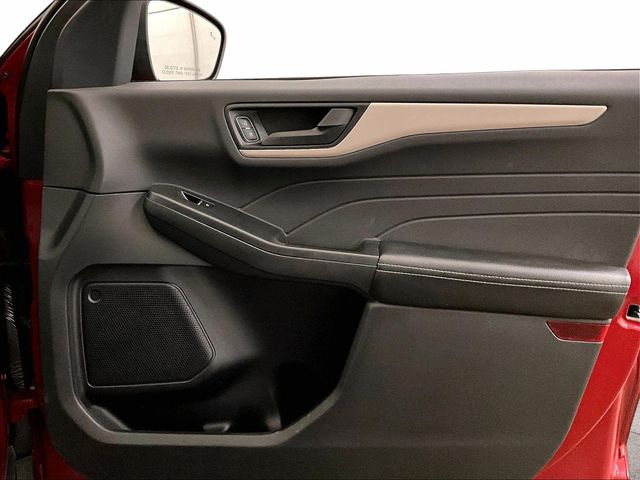 2022 Ford Escape SE Red at Auto Express Mitsubishi