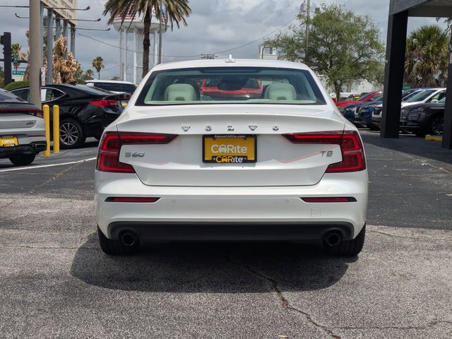 Used 2020 Volvo S60 T5 Momentum 4D Sedan