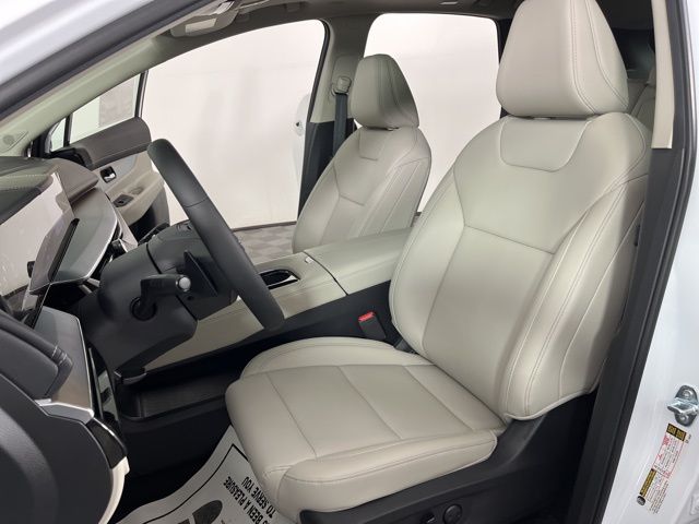 2025 Everest White Pearl Tricoat Nissan Murano SL AWD SUV