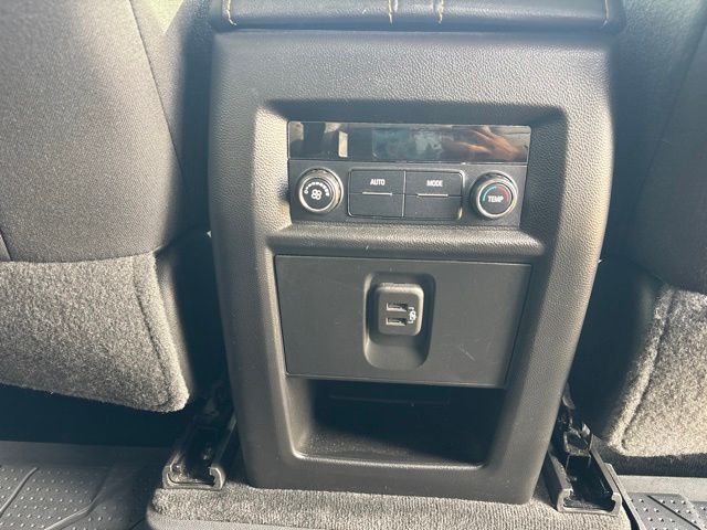 Used 2020 Chevrolet Traverse SUV
