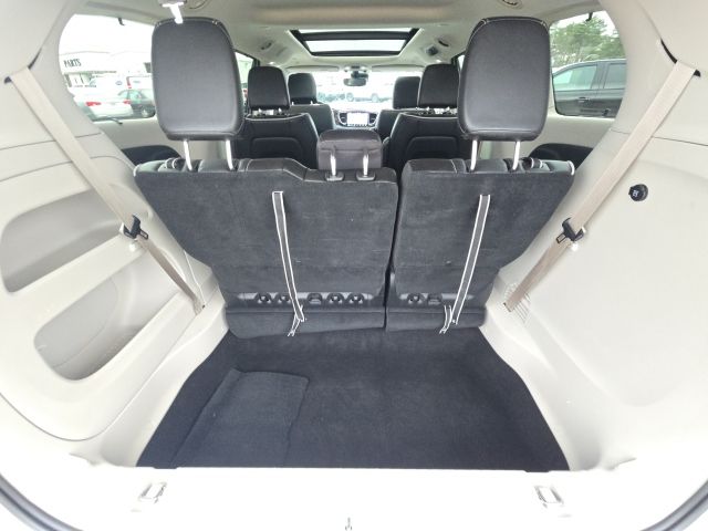 2024 Chrysler Pacifica Limited:B02071