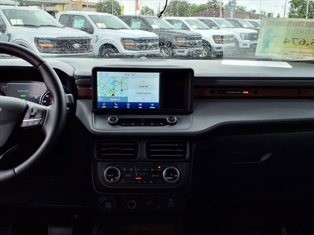 2024 Ford Maverick Lariat photo