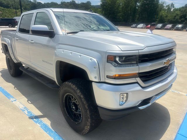 Silver Ice Metallic 2018 Chevrolet Silverado 1500 Pickup Truck Four-Wheel Drive 6-Speed Automatic Overdrive
