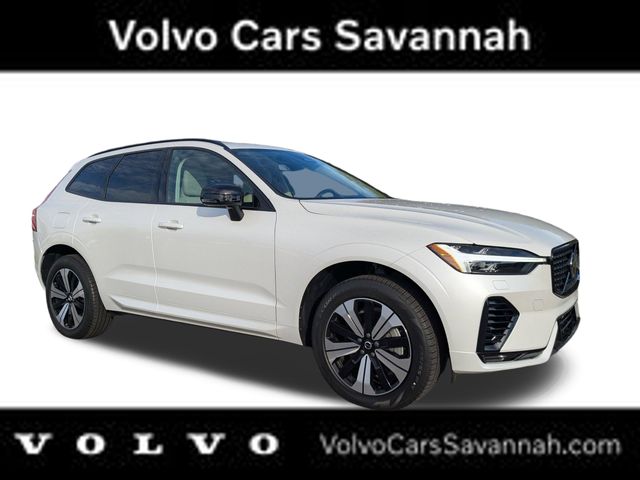 Crystal White Metallic 2024 Volvo XC60 Recharge T8 Core Dark Theme eAWD SUV / Crossover All-Wheel Drive Automatic