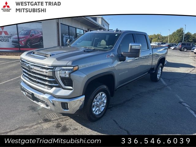 ChevroletSilverado 2500HD4