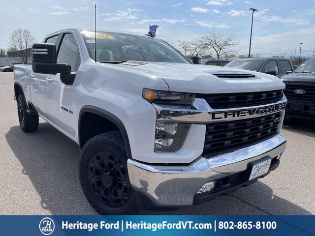 Summit White 2022 Chevrolet Silverado 2500HD LT Crew Cab 4WD Pickup Truck Four-Wheel Drive 6-Speed Automatic
