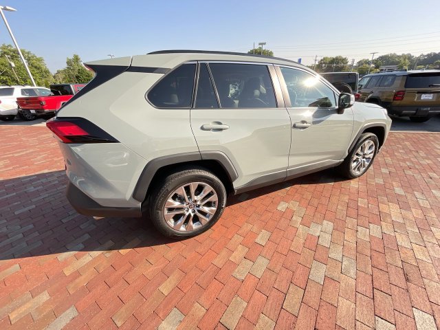 Used 2022 Toyota RAV4 SUV