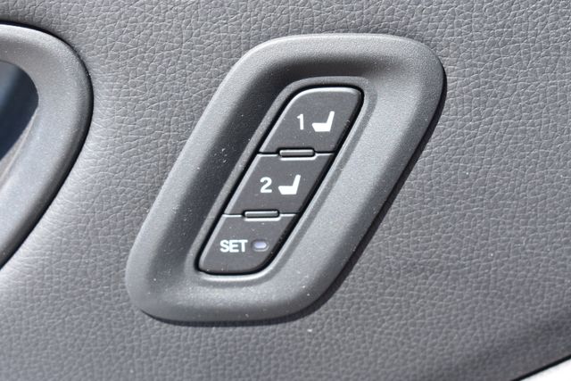 Used 2025 Honda Pilot SUV