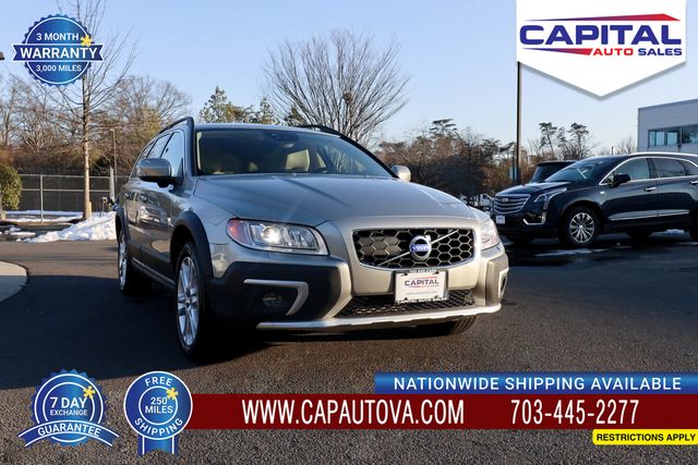 Seashell Metallic 2016 Volvo XC70 T5 Platinum AWD Wagon All-Wheel Drive 6-Speed Automatic