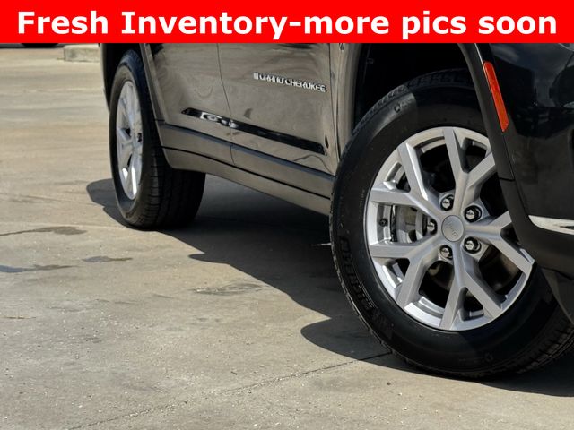 2022 Jeep Grand Cherokee L Limited Gray at Classic Elite Chevrolet Sugar Land