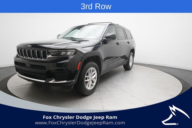 Diamond Black Crystal Pearlcoat 2023 Jeep Grand Cherokee L SUV / Crossover Four-Wheel Drive 8-Speed Automatic